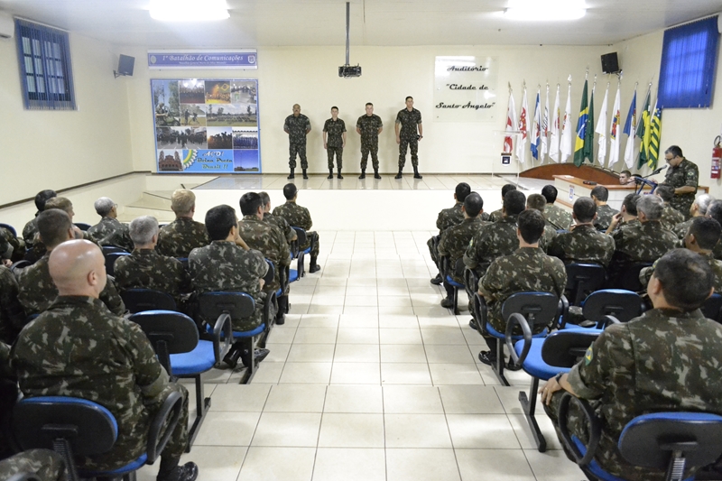 Apresentação de militares 2