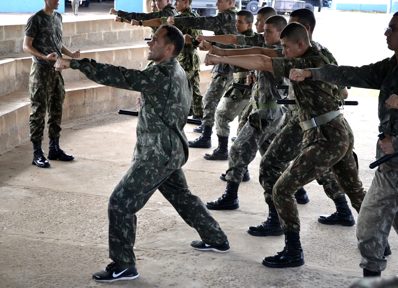 Instrução Tonfa 22 Copy