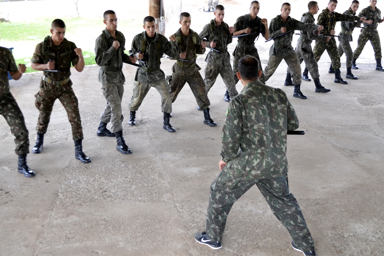 Instrução Tonfa 6 Copy