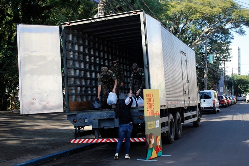 Drive Thru Solidário 5